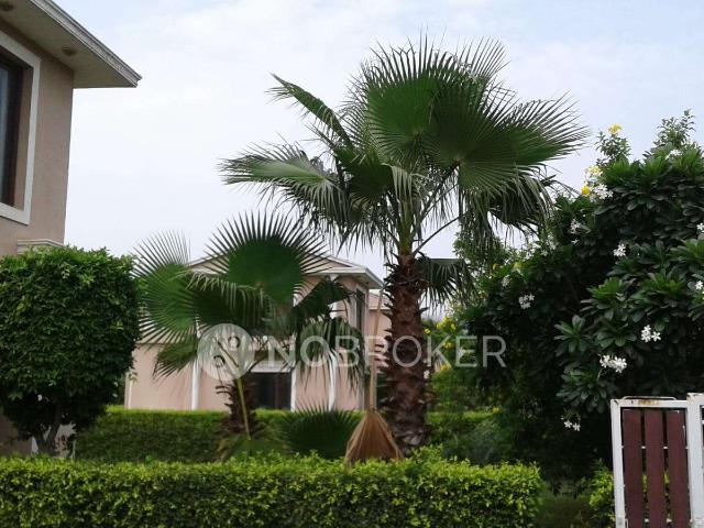 Property for rent in Hariana