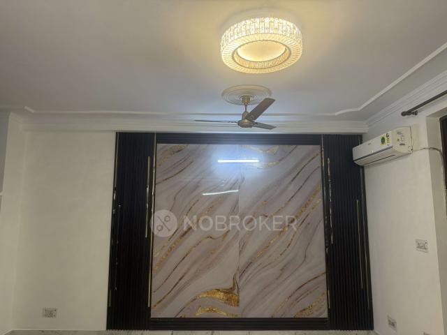 Property for rent in Deri