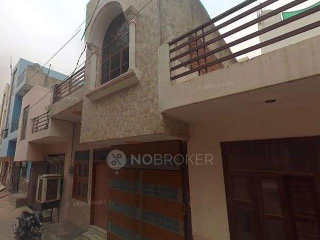 Property for rent in Hariana