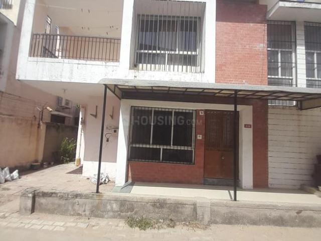 Villa for rent in South Bopal, Ahmedabad
