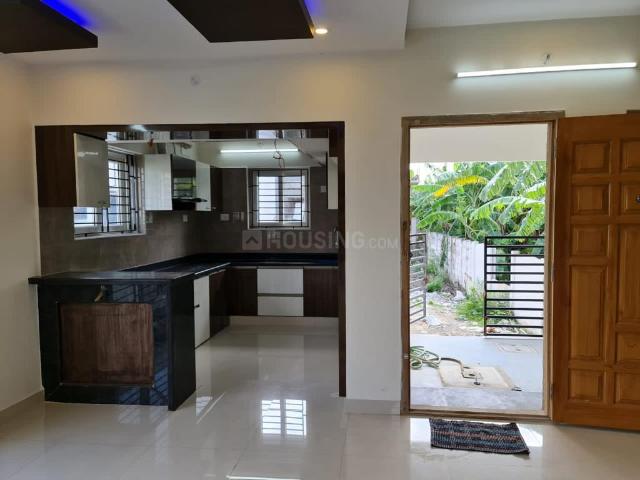Villa for sale in Avati, Tamil Nadu