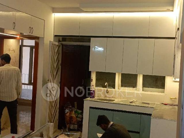 Property for rent in Hariana