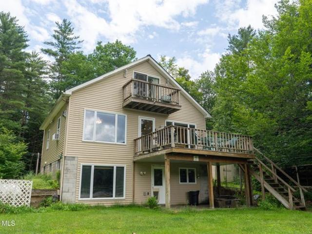 House for sale in Saratoga, New York