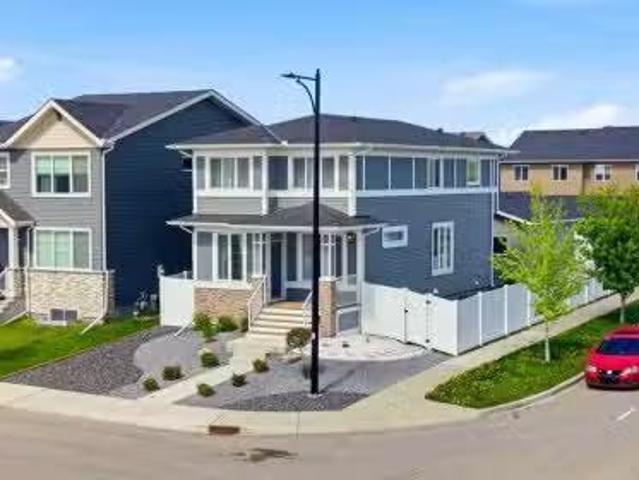 House for sale in Okotoks, Alberta