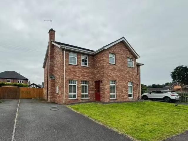 House to rent in Corry, Connacht