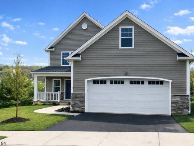 House for sale in Hamburg, New Jersey