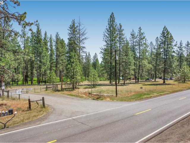 House for sale in Goldendale, Washington