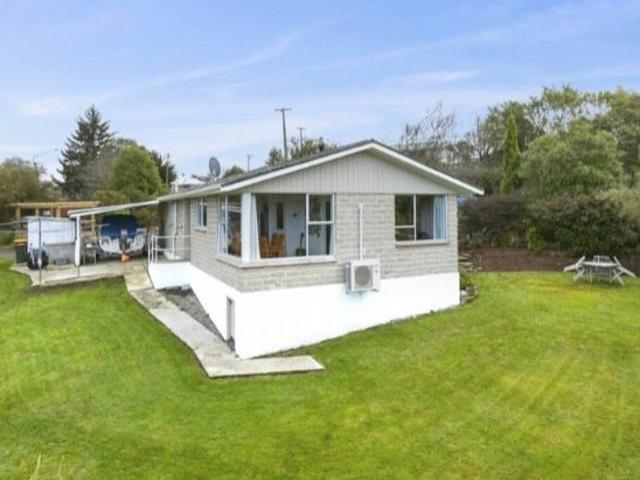 House for rent in Otakou