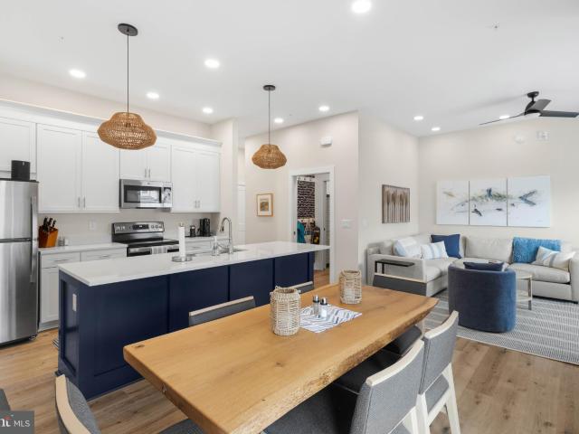 Condo for sale in Delaware