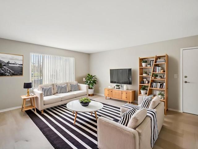Apartment for rent in Woodhaven, Michigan