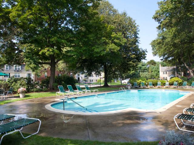 Apartment for rent in Beverly