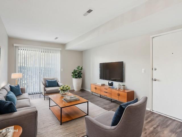 Apartment for rent in Creve Coeur, Missouri