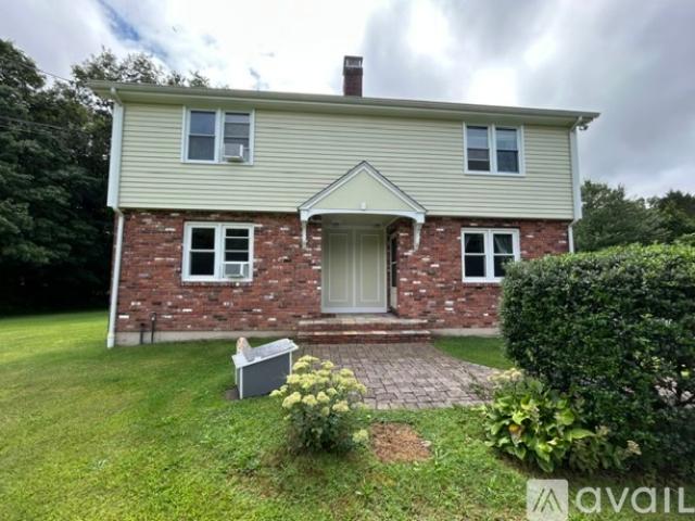 Apartment for rent in East Hampton, Connecticut