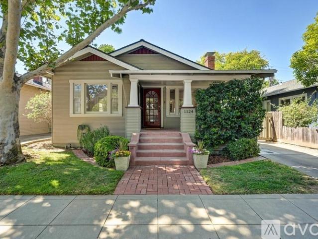Apartment for rent in East Sacramento, Sacramento