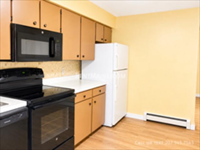 Apartment for rent in Old Town, Maine