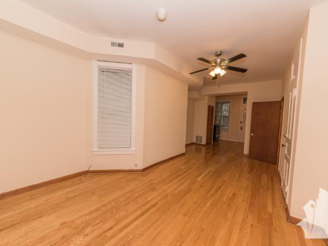 Apartment for rent in Chicago Park, Illinois