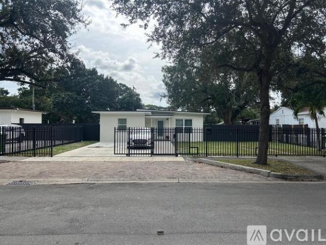 Apartment for rent in North Miami