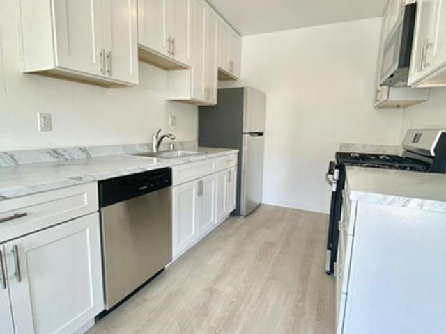 Apartment for rent in Santa Monica, California