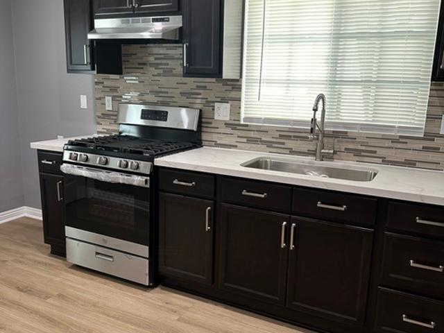 Apartment for rent in Signal Hill, California