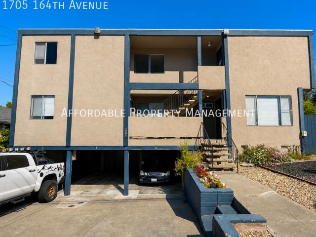 Apartment for rent in California