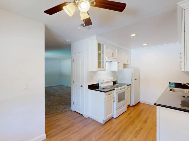 Apartment for rent in California