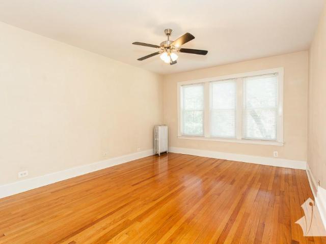 Apartment for rent in Chicago Park, Illinois
