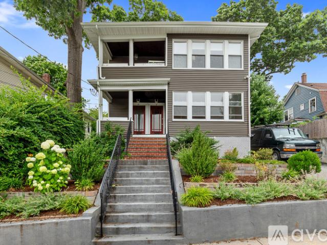 Apartment for rent in Pawtucket, Rhode Island