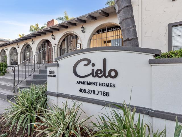 Apartment for rent in Campbell