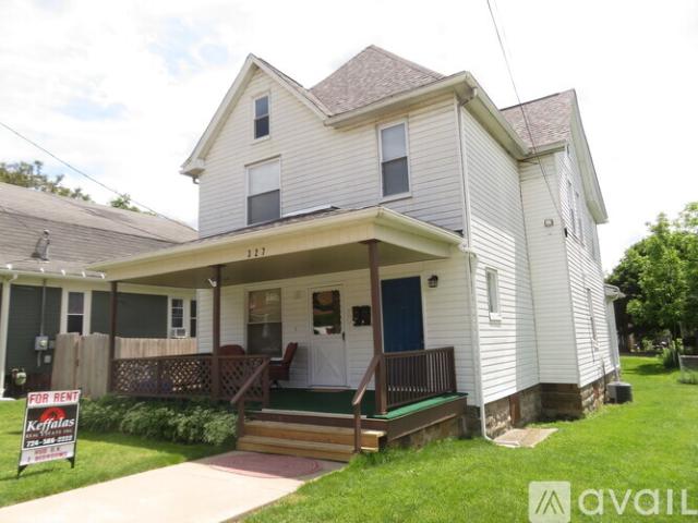 Apartment for rent in Lyndora, Pennsylvania