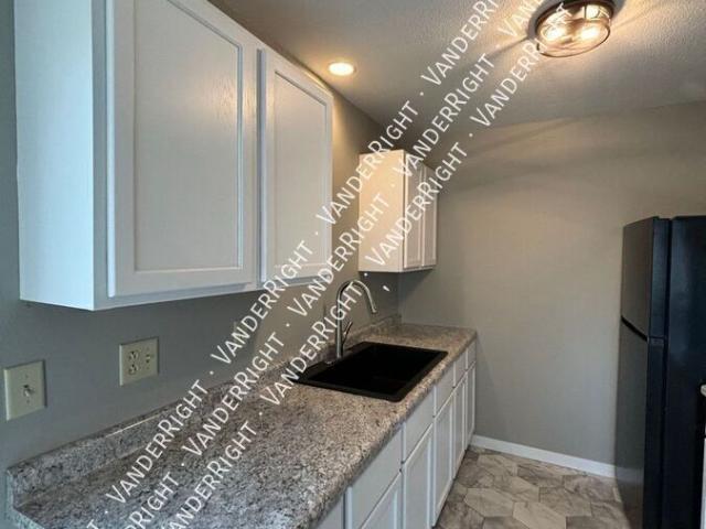 Apartment for rent in Canton, South Dakota