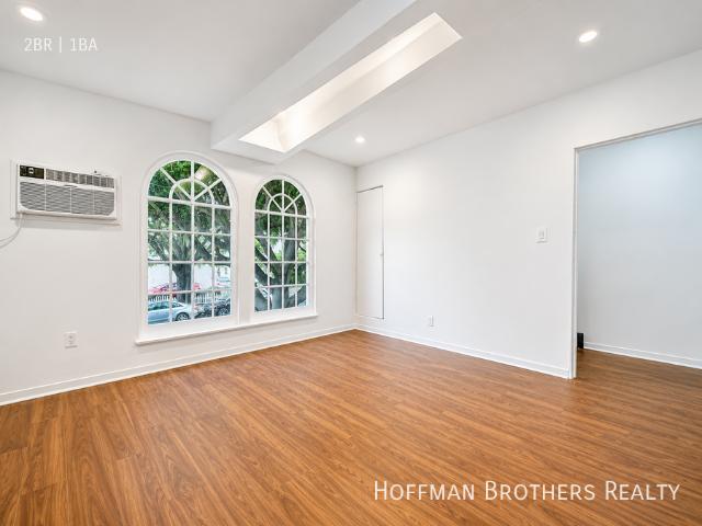 Apartment for rent in Santa Monica, California