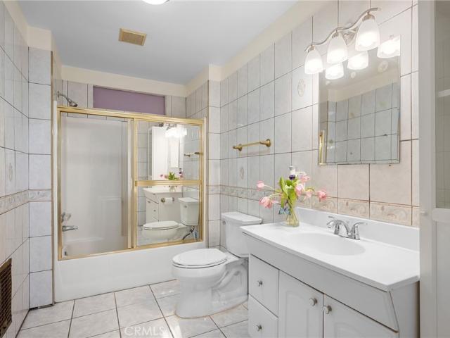 Apartment for rent in Glendale, California