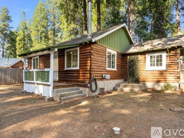Apartment for rent in Pollock Pines, California