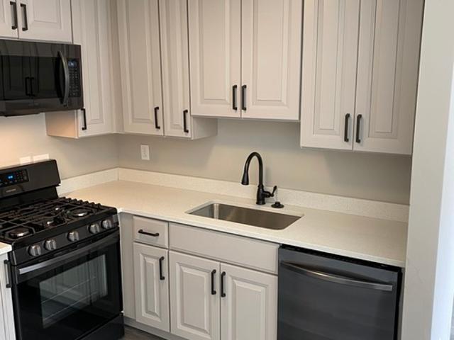 Apartment for rent in Royal Oak, Michigan
