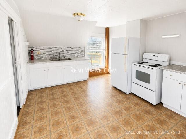 Apartment for rent in Old Town, Maine