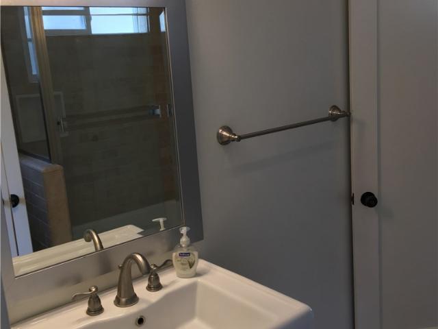 Apartment for rent in Corona Del Mar, California
