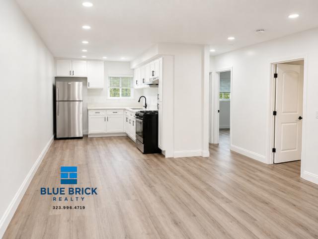 Apartment for rent in Van Nuys Neighborhood Council District, Canoga Park