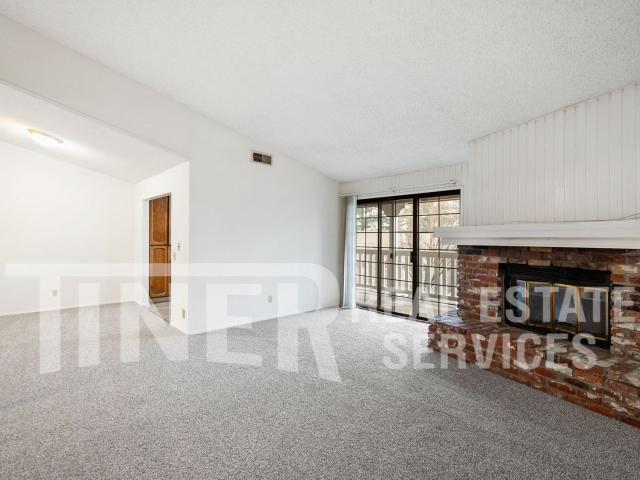 Apartment for rent in Carmichael, California