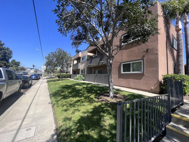 Apartment for rent in Oceanside, California