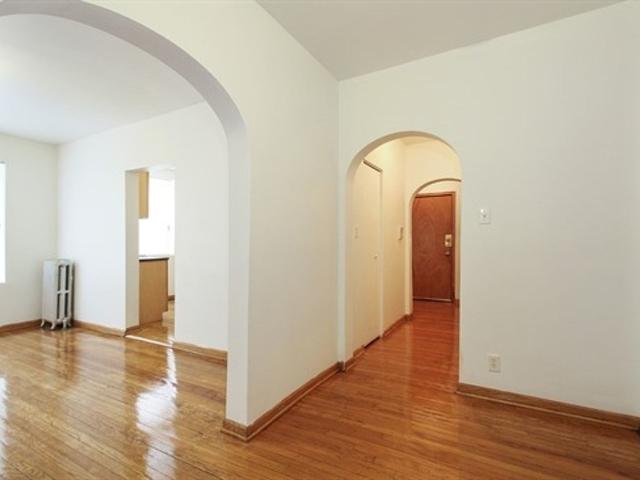 Apartment for rent in Chicago Park, Illinois