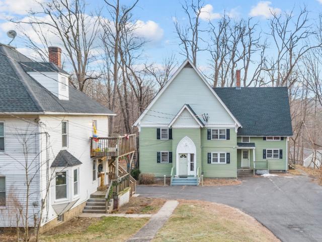 Apartment for rent in Canton, Connecticut