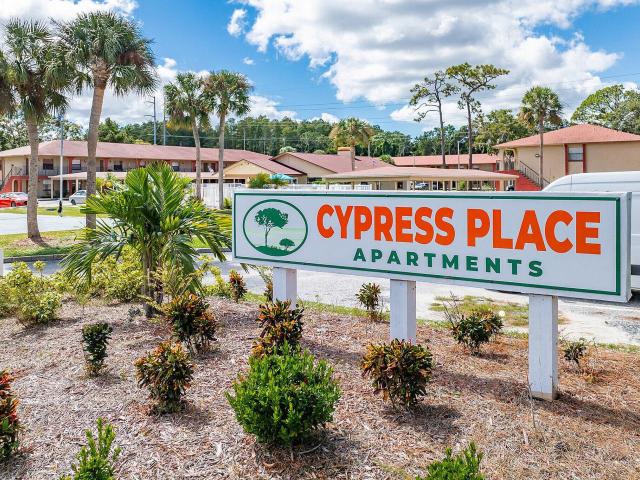 Apartment for rent in Tarpon Springs, Florida