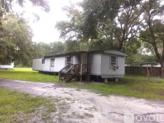 Apartment for rent in Cross City