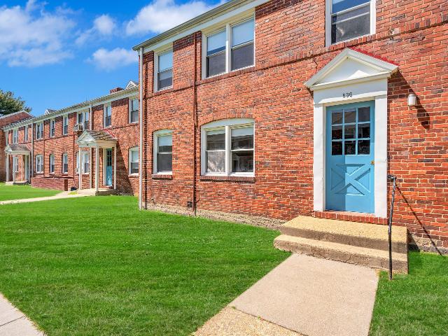 Apartment for rent in Essex Apartment for rent in Essex