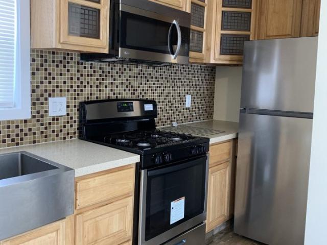 Apartment for rent in Canoga Park, California