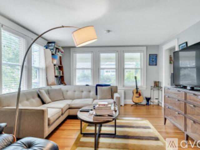 Apartment for rent in Auburndale, Massachusetts