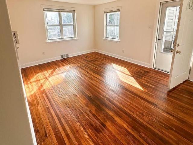 Apartment for rent in Paulsboro