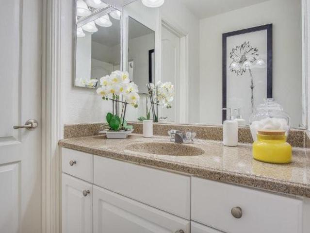 Apartment for rent in Laguna Hills