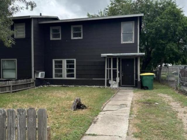 Apartment for rent in Victoria