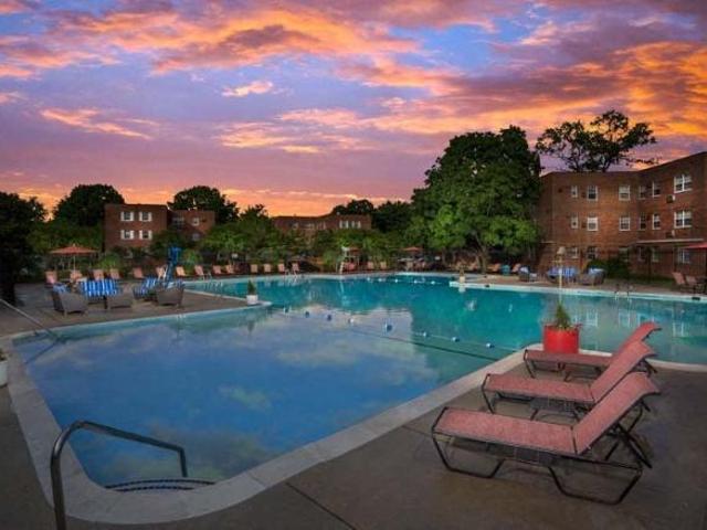 Apartment for rent in Mount Rainier, Maryland